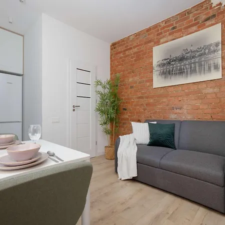 アパート Stylish For 4 People Near The Theatre In By Renters