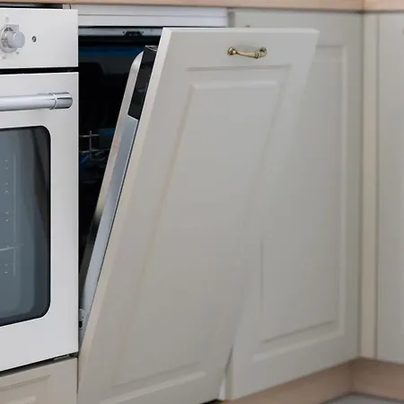 アパート Stylish For 4 People Near The Theatre In By Renters ワルシャワ